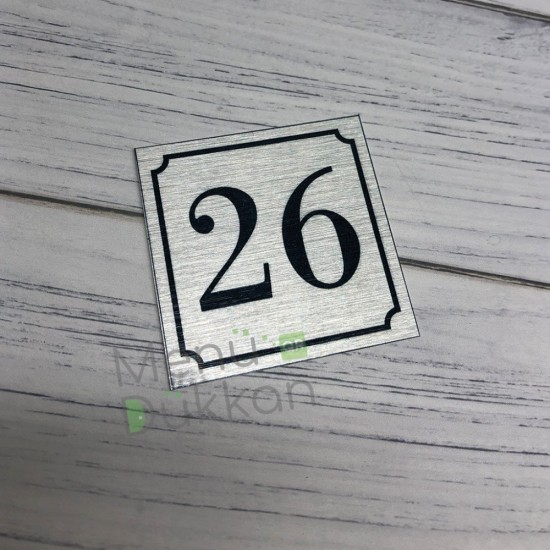 Gümüş Metal Yapışkanlı Masa Numarası 6x6cm Gümüş Metal Yapışkanlı Masa Numarası 6x6cm